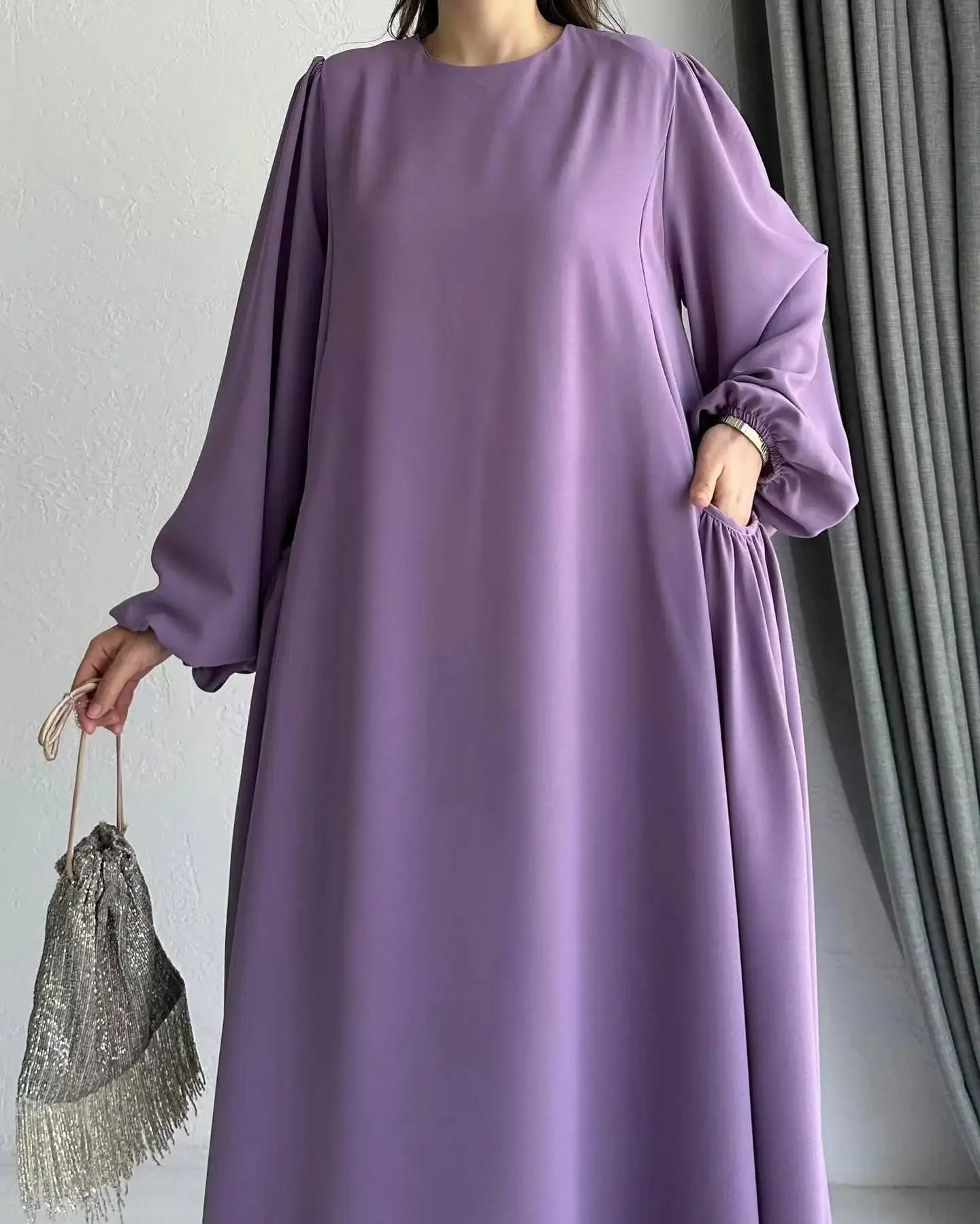 Robe Abaya longue et ample pour femmes musulmanes, couleur unie, style moyen-oriental, manches longues, col rond, longueur cheville, fibre de polyester
