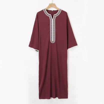 2025 Vêtements musulmans traditionnels pour hommes Eid Moyen-Orient Jubba Thobe Hommes Thobe Robes musulmanes arabes à manches courtes Cadeau pour mari