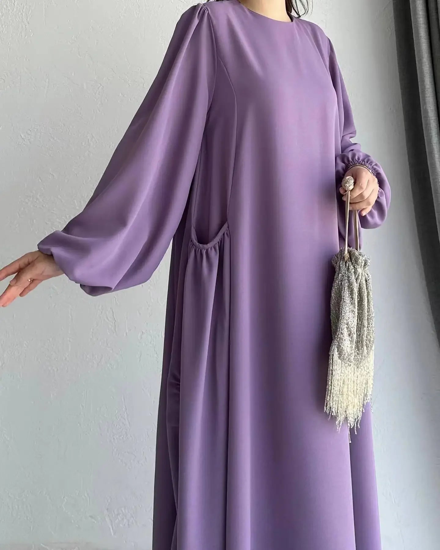 Robe Abaya longue et ample pour femmes musulmanes, couleur unie, style moyen-oriental, manches longues, col rond, longueur cheville, fibre de polyester